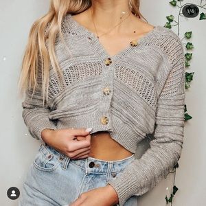 SOLD ON insta @laluna.thread